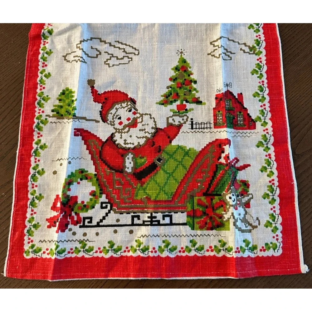 MCM Parisian Prints All Pure Linen‎ 28 x 16 Kitchen Towel Santa Sleigh Christmas